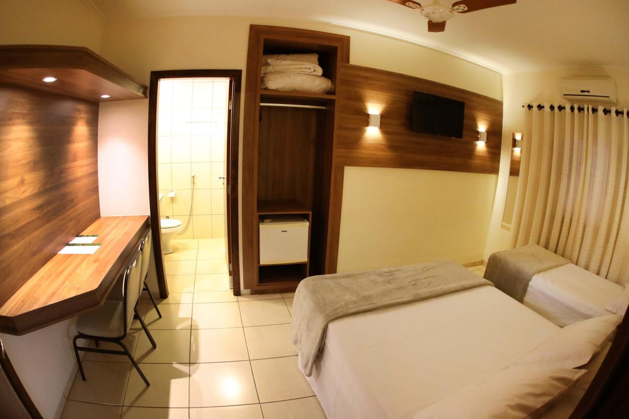 Hotel Roda D'Agua Andradina Стая снимка