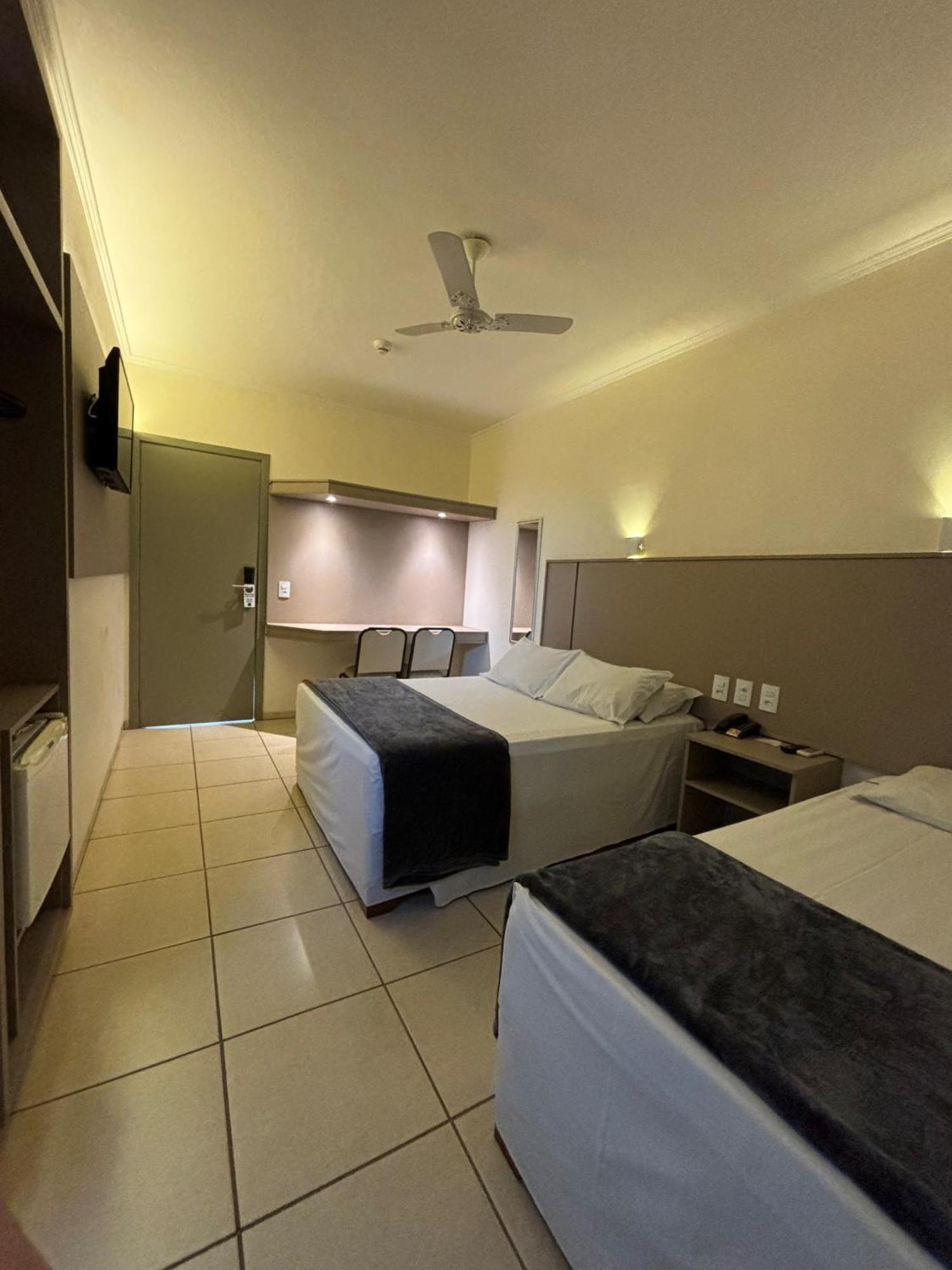 Hotel Roda D'Agua Andradina Стая снимка