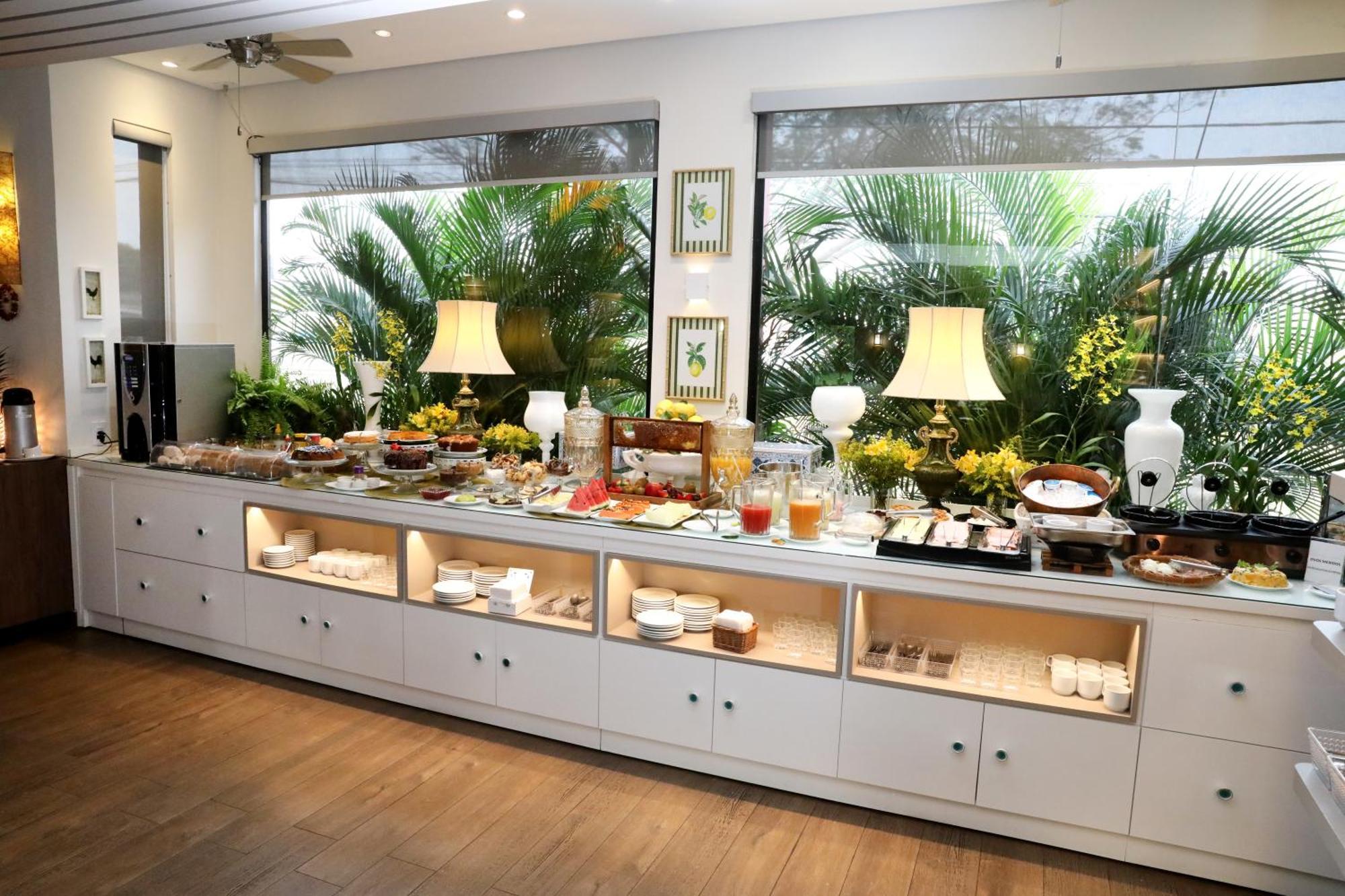 Hotel Roda D'Agua Andradina Екстериор снимка