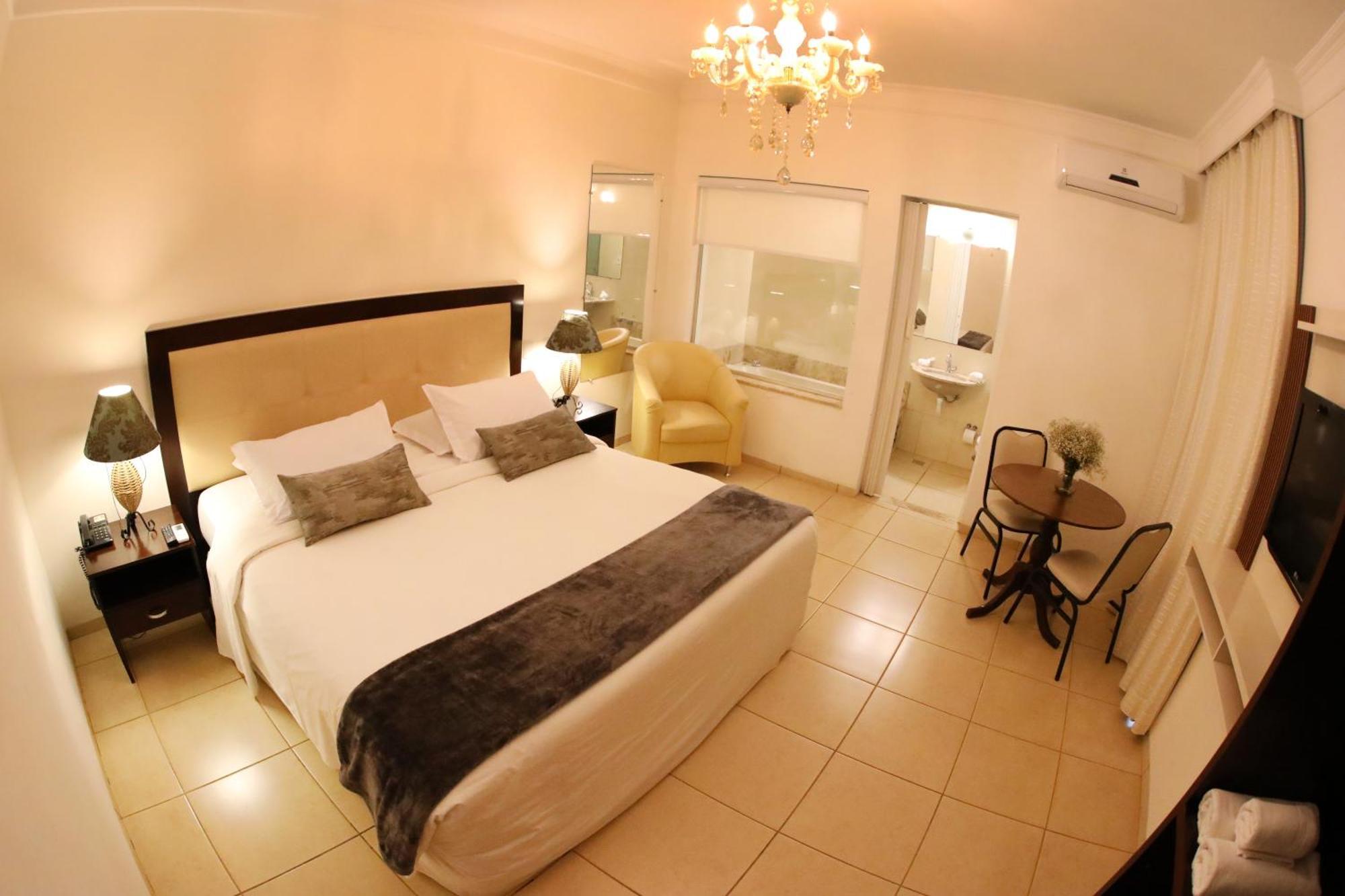 Hotel Roda D'Agua Andradina Екстериор снимка